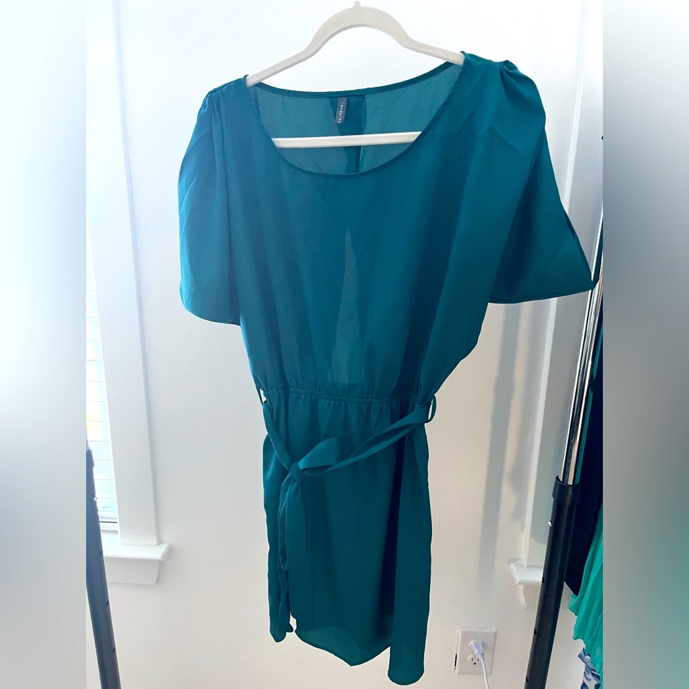 Beautiful deep turquoise teal cocktail dress. Size S small